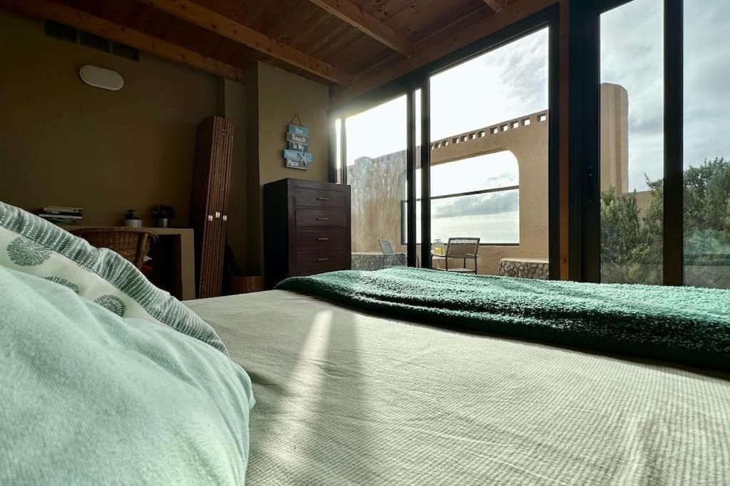 فيلا Peaceful Oasis With Magical Sea Views And A Pool سانتا كروز دي تينيريف المظهر الخارجي الصورة